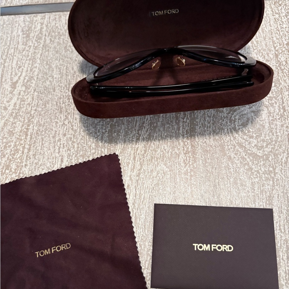 ✨ Tom Ford Sunglasses✨